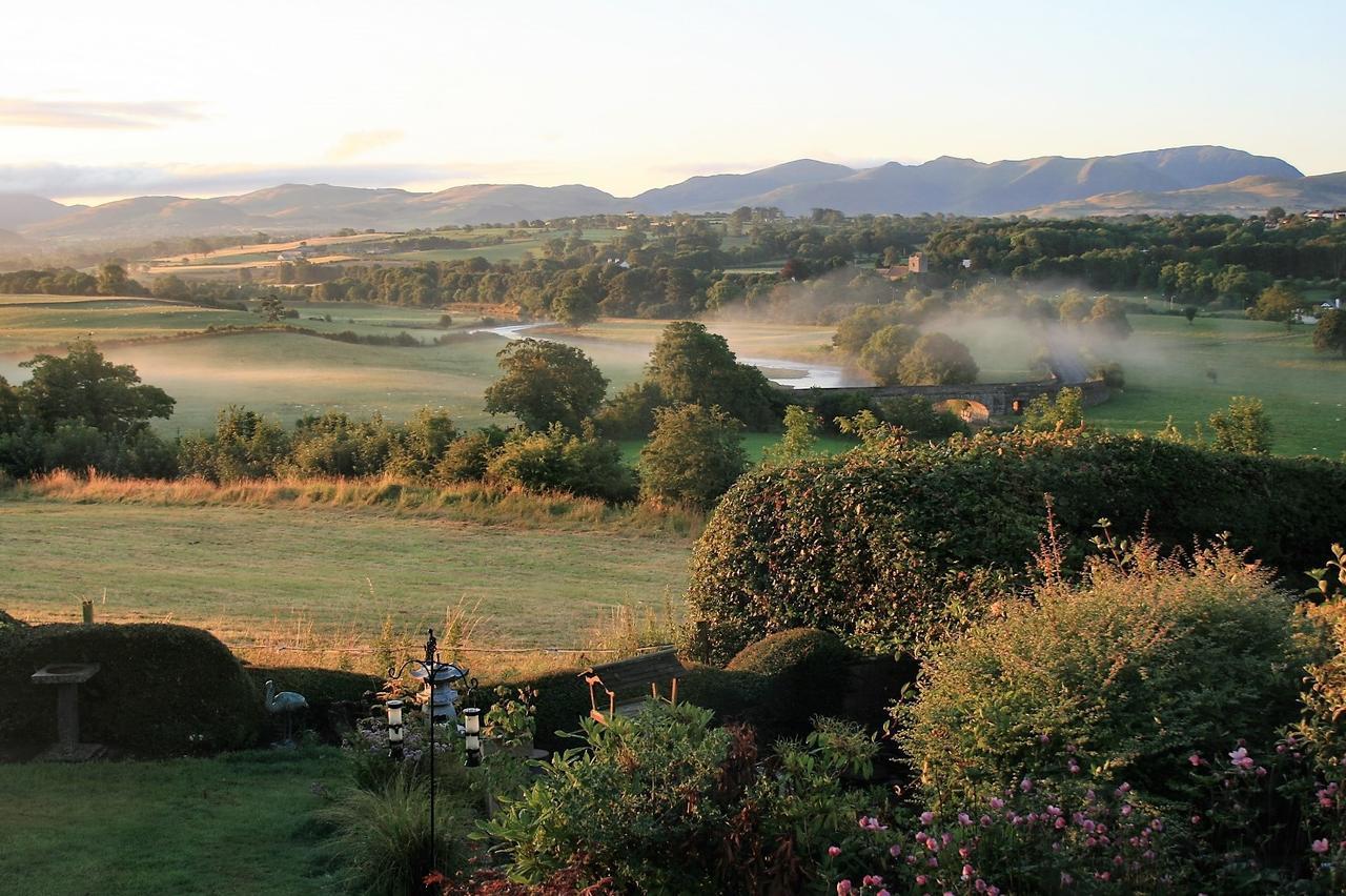 Westwood - The B&B With A View Кокърмаут Екстериор снимка